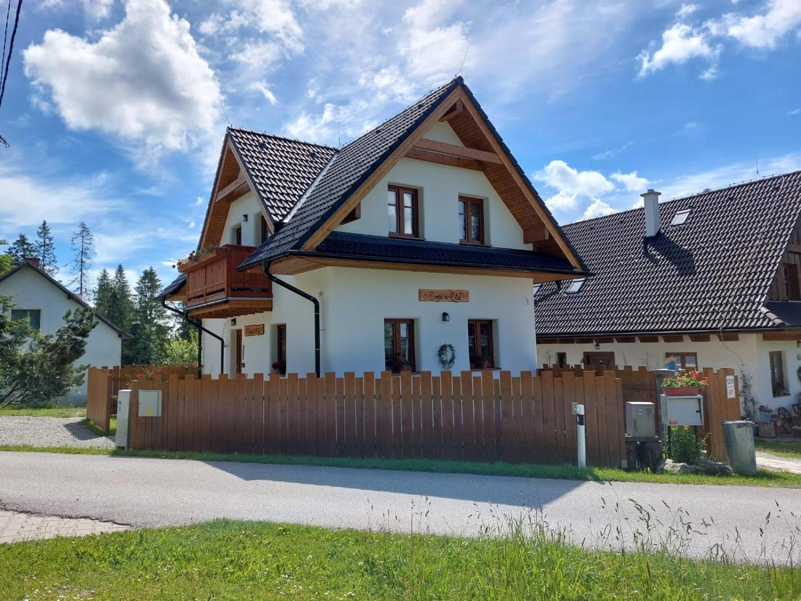 Apartmany Ema A Ela Tatranska Strba Exterior photo